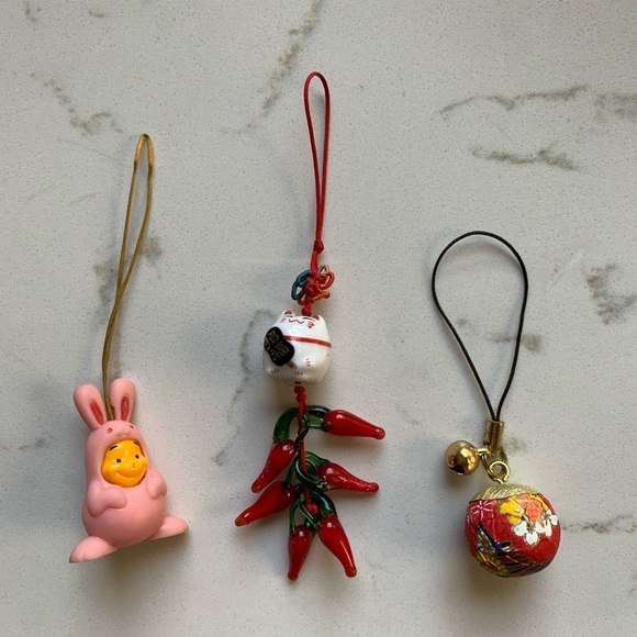 3 new phone charms